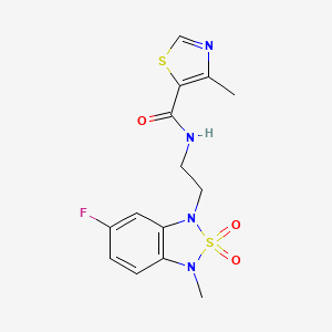 molecular formula C14H15FN4O3S2 B2802899 N-(2-(6-fluoro-3-methyl-2,2-dioxidobenzo[c][1,2,5]thiadiazol-1(3H)-yl)ethyl)-4-methylthiazole-5-carboxamide CAS No. 2034335-47-0