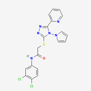 molecular formula C19H14Cl2N6OS B2803038 N-(3,4-dichlorophenyl)-2-{[5-(pyridin-2-yl)-4-(1H-pyrrol-1-yl)-4H-1,2,4-triazol-3-yl]sulfanyl}acetamide CAS No. 886936-68-1