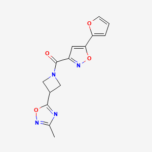 molecular formula C14H12N4O4 B2803125 (5-(Furan-2-yl)isoxazol-3-yl)(3-(3-methyl-1,2,4-oxadiazol-5-yl)azetidin-1-yl)methanone CAS No. 1286727-72-7