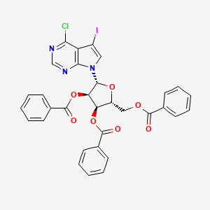 molecular formula C32H23ClIN3O7 B2803153 (2R,3R,4R,5R)-2-((benzoyloxy)methyl)-5-(4-chloro-5-iodo-7H-pyrrolo[2,3-d]pyrimidin-7-yl)tetrahydrofuran-3,4-diyl dibenzoate CAS No. 480439-89-2
