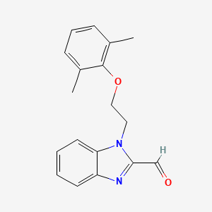 molecular formula C18H18N2O2 B2803925 1-[2-(2,6-Dimethylphenoxy)ethyl]benzimidazole-2-carbaldehyde CAS No. 953847-04-6