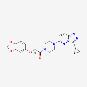 molecular formula C22H24N6O4 B2805156 2-(Benzo[d][1,3]dioxol-5-yloxy)-1-(4-(3-cyclopropyl-[1,2,4]triazolo[4,3-b]pyridazin-6-yl)piperazin-1-yl)propan-1-one CAS No. 1060198-23-3