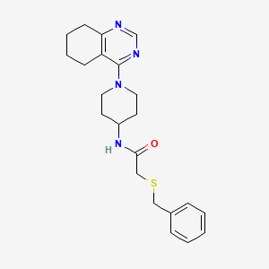 2-(benzylthio)-N-(1-(5,6,7,8-tetrahydroquinazolin-4-yl)piperidin-4-yl)acetamide