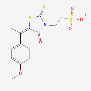 molecular formula C14H15NO5S3 B2805975 (E)-2-(5-(1-(4-甲氧基苯基)乙烯基)-4-氧代-2-硫代噻唑烷-3-基)乙烷磺酸 CAS No. 880641-74-7