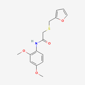 molecular formula C15H17NO4S B2807486 N-(2,4-二甲氧基苯基)-2-((呋喃-2-基甲基)硫)乙酰胺 CAS No. 403835-88-1