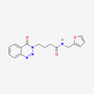 molecular formula C16H16N4O3 B2807689 N-(呋喃-2-基甲基)-4-(4-氧代-1,2,3-苯并三唑-3-基)丁酰胺 CAS No. 440331-27-1
