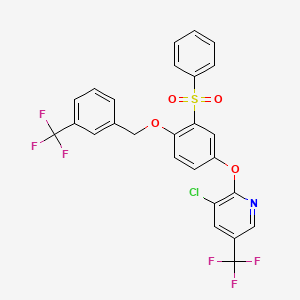 molecular formula C26H16ClF6NO4S B2807919 2-[3-(Benzenesulfonyl)-4-[[3-(trifluoromethyl)phenyl]methoxy]phenoxy]-3-chloro-5-(trifluoromethyl)pyridine CAS No. 306979-58-8