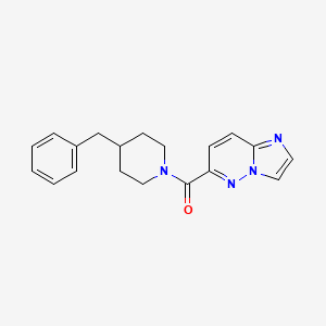 4-Benzyl-1-{imidazo[1,2-b]pyridazine-6-carbonyl}piperidine
