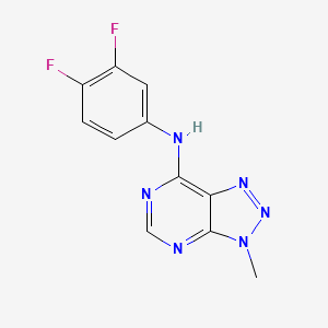 molecular formula C11H8F2N6 B2808681 盐酸N-(3,4-二氟苯基)-3-甲基-3H-[1,2,3]三唑并[4,5-d]嘧啶-7-胺 CAS No. 899757-82-5