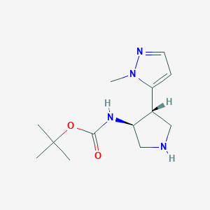 molecular formula C13H22N4O2 B2808957 Tert-butyl N-[(3S,4R)-4-(2-methylpyrazol-3-yl)pyrrolidin-3-yl]carbamate CAS No. 2227883-64-7