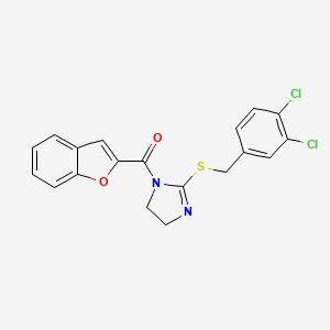 molecular formula C19H14Cl2N2O2S B2810243 benzofuran-2-yl(2-((3,4-dichlorobenzyl)thio)-4,5-dihydro-1H-imidazol-1-yl)methanone CAS No. 919714-91-3