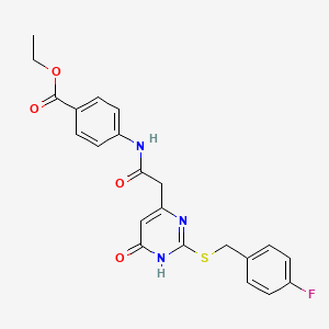 molecular formula C22H20FN3O4S B2810352 乙酸苯甲酯 4-(2-(2-((4-氟苯甲基)硫)-6-氧代-1,6-二氢嘧啶-4-基)乙酰氨基)苯甲酸乙酯 CAS No. 1105210-38-5