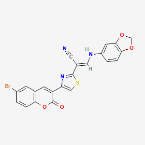 molecular formula C22H12BrN3O4S B2811207 (E)-3-(苯并[d][1,3]二氧杂环戊-5-基氨基)-2-(4-(6-溴-2-氧代-2H-香豆素-3-基)噻唑-2-基)丙烯腈 CAS No. 378199-27-0