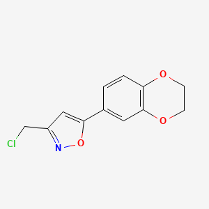 molecular formula C12H10ClNO3 B2811329 3-(氯甲基)-5-(2,3-二氢-1,4-苯并二氧杂-6-基)-1,2-噁唑 CAS No. 941235-02-5