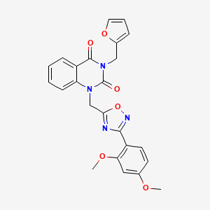 molecular formula C24H20N4O6 B2812346 1-((3-(2,4-二甲氧基苯基)-1,2,4-噁二唑-5-基)甲基)-3-(呋喃-2-基甲基)喹唑啉-2,4(1H,3H)-二酮 CAS No. 1207050-36-9