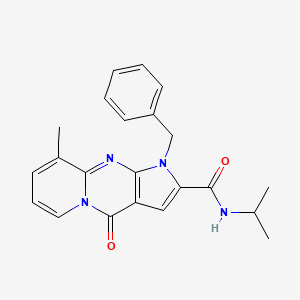 molecular formula C22H22N4O2 B2812358 1-苄基-N-异丙基-9-甲基-4-氧代-1,4-二氢吡啶并[1,2-a]吡咯[2,3-d]嘧啶-2-甲酰胺 CAS No. 896596-36-4