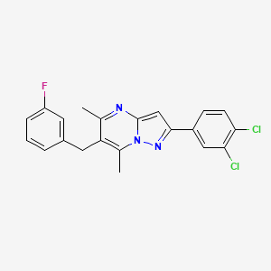 molecular formula C21H16Cl2FN3 B2812485 2-(3,4-Dichlorophenyl)-6-[(3-fluorophenyl)methyl]-5,7-dimethylpyrazolo[1,5-a]pyrimidine CAS No. 477850-29-6