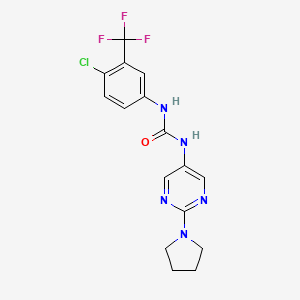1-(4-Chloro-3-(trifluoromethyl)phenyl)-3-(2-(pyrrolidin-1-yl)pyrimidin-5-yl)urea