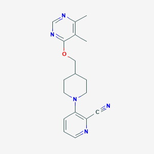 molecular formula C18H21N5O B2812898 3-(4-(((5,6-二甲基嘧啶-4-基)氧基)甲基哌啶-1-基)吡啶-2-基)腈 CAS No. 2320378-70-7