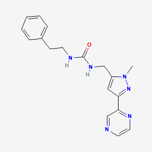 molecular formula C18H20N6O B2813900 1-((1-methyl-3-(pyrazin-2-yl)-1H-pyrazol-5-yl)methyl)-3-phenethylurea CAS No. 2034602-93-0