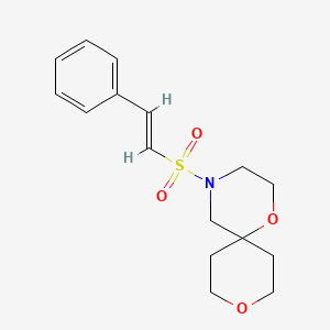 molecular formula C16H21NO4S B2813958 (E)-4-(苯乙烯基磺酰)-1,9-二氧-4-氮杂螺[5.5]十一烷 CAS No. 1421587-50-9