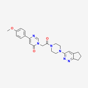 molecular formula C24H26N6O3 B2815544 3-(2-(4-(6,7-dihydro-5H-cyclopenta[c]pyridazin-3-yl)piperazin-1-yl)-2-oxoethyl)-6-(4-methoxyphenyl)pyrimidin-4(3H)-one CAS No. 2034363-82-9