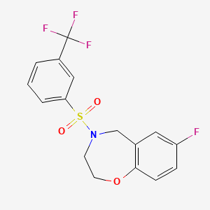 molecular formula C16H13F4NO3S B2815840 7-Fluoro-4-((3-(trifluoromethyl)phenyl)sulfonyl)-2,3,4,5-tetrahydrobenzo[f][1,4]oxazepine CAS No. 2034306-38-0