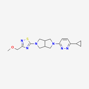 molecular formula C17H22N6OS B2816328 5-[2-(6-Cyclopropylpyridazin-3-yl)-1,3,3a,4,6,6a-hexahydropyrrolo[3,4-c]pyrrol-5-yl]-3-(methoxymethyl)-1,2,4-thiadiazole CAS No. 2415519-34-3