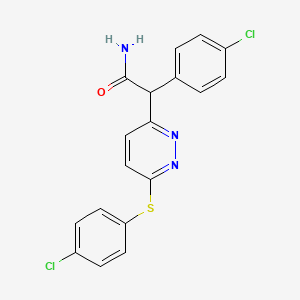 molecular formula C18H13Cl2N3OS B2817088 2-(4-氯苯基)-2-{6-[(4-氯苯基)硫基]-3-吡啶嗪基}乙酰胺 CAS No. 303997-46-8