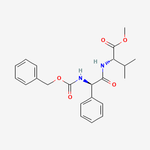 methyl (2S)-2-[(2R)-2-{[(benzyloxy)carbonyl]amino}-2-phenylacetamido]-3-methylbutanoate