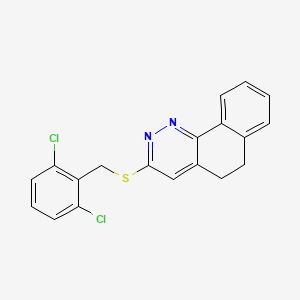 molecular formula C19H14Cl2N2S B2818574 3-[(2,6-Dichlorobenzyl)sulfanyl]-5,6-dihydrobenzo[h]cinnoline CAS No. 383148-30-9