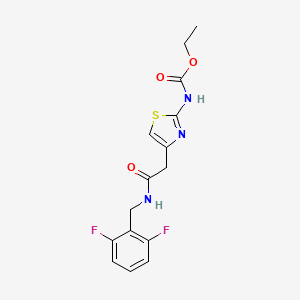 molecular formula C15H15F2N3O3S B2818609 乙酸(4-(2-((2,6-二氟苯甲基)氨基)-2-氧代乙基)噻唑-2-基)甲酸酯 CAS No. 953136-81-7