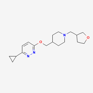 molecular formula C18H27N3O2 B2820021 3-Cyclopropyl-6-[[1-(oxolan-3-ylmethyl)piperidin-4-yl]methoxy]pyridazine CAS No. 2320538-43-8