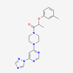 1-(4-(6-(1H-1,2,4-triazol-1-yl)pyrimidin-4-yl)piperazin-1-yl)-2-(m-tolyloxy)propan-1-one