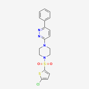molecular formula C18H17ClN4O2S2 B2820575 3-(4-((5-Chlorothiophen-2-yl)sulfonyl)piperazin-1-yl)-6-phenylpyridazine CAS No. 1021104-18-6