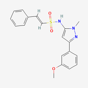 molecular formula C19H19N3O3S B2821309 (E)-N-[5-(3-甲氧基苯基)-2-甲基吡唑-3-YL]-2-苯乙烯磺酰胺 CAS No. 1798420-13-9