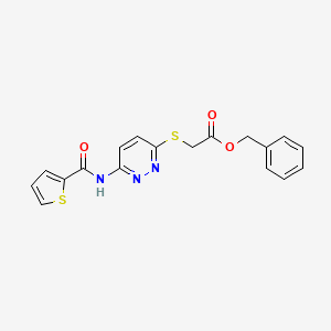 molecular formula C18H15N3O3S2 B2821669 Benzyl 2-((6-(thiophene-2-carboxamido)pyridazin-3-yl)thio)acetate CAS No. 1021107-25-4