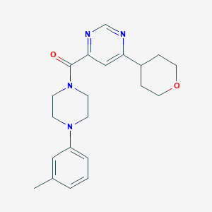 molecular formula C21H26N4O2 B2821927 [4-(3-Methylphenyl)piperazin-1-yl]-[6-(oxan-4-yl)pyrimidin-4-yl]methanone CAS No. 2415634-04-5
