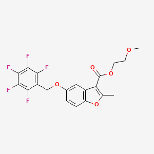 molecular formula C20H15F5O5 B2821937 2-Methoxyethyl 2-methyl-5-[(2,3,4,5,6-pentafluorophenyl)methoxy]-1-benzofuran-3-carboxylate CAS No. 300557-23-7