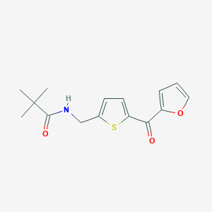 molecular formula C15H17NO3S B2822049 N-((5-(furan-2-carbonyl)thiophen-2-yl)methyl)pivalamide CAS No. 1796970-43-8