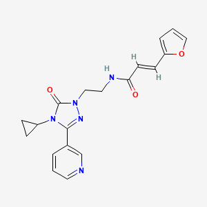 (2E)-N-{2-[4-cyclopropyl-5-oxo-3-(pyridin-3-yl)-4,5-dihydro-1H-1,2,4-triazol-1-yl]ethyl}-3-(furan-2-yl)prop-2-enamide