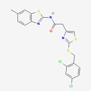 molecular formula C20H15Cl2N3OS3 B2823335 2-(2-((2,4-dichlorobenzyl)thio)thiazol-4-yl)-N-(6-methylbenzo[d]thiazol-2-yl)acetamide CAS No. 955786-19-3