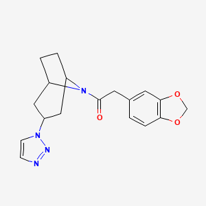 molecular formula C18H20N4O3 B2823493 2-(2H-1,3-benzodioxol-5-yl)-1-[3-(1H-1,2,3-triazol-1-yl)-8-azabicyclo[3.2.1]octan-8-yl]ethan-1-one CAS No. 2185590-80-9