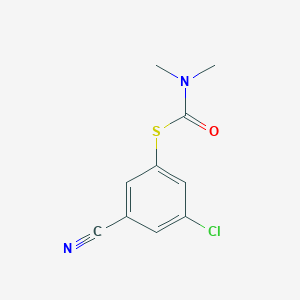 molecular formula C10H9ClN2OS B2823553 S-(3-氯-5-氰基苯基) N,N-二甲基碳酰硫酸酯 CAS No. 1978338-13-4