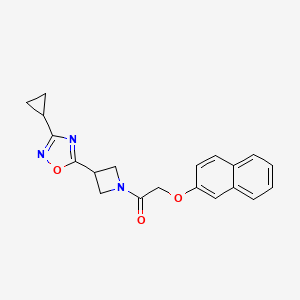 molecular formula C20H19N3O3 B2823878 1-(3-(3-Cyclopropyl-1,2,4-oxadiazol-5-yl)azetidin-1-yl)-2-(naphthalen-2-yloxy)ethanone CAS No. 1396885-49-6