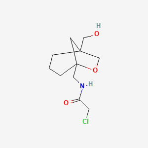 molecular formula C11H18ClNO3 B2823959 2-Chloro-N-[[1-(hydroxymethyl)-6-oxabicyclo[3.2.1]octan-5-yl]methyl]acetamide CAS No. 2411237-22-2