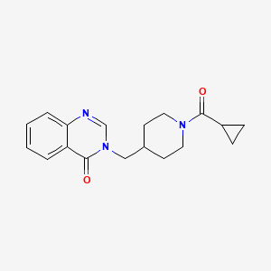 molecular formula C18H21N3O2 B2824730 3-[[1-(Cyclopropanecarbonyl)piperidin-4-yl]methyl]quinazolin-4-one CAS No. 2380085-92-5