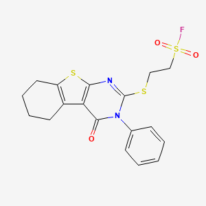 molecular formula C18H17FN2O3S3 B2825006 2-[(4-Oxo-3-phenyl-5,6,7,8-tetrahydro-[1]benzothiolo[2,3-d]pyrimidin-2-yl)sulfanyl]ethanesulfonyl fluoride CAS No. 300557-87-3