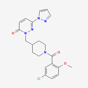 molecular formula C21H22ClN5O3 B2825035 2-[[1-(5-Chloro-2-methoxybenzoyl)piperidin-4-yl]methyl]-6-pyrazol-1-ylpyridazin-3-one CAS No. 2380069-45-2