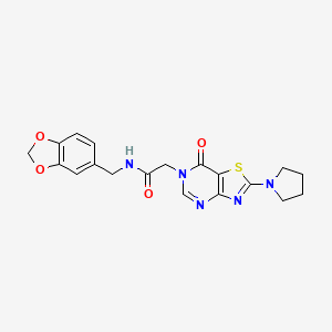 N-(benzo[d][1,3]dioxol-5-ylmethyl)-2-(7-oxo-2-(pyrrolidin-1-yl)thiazolo[4,5-d]pyrimidin-6(7H)-yl)acetamide